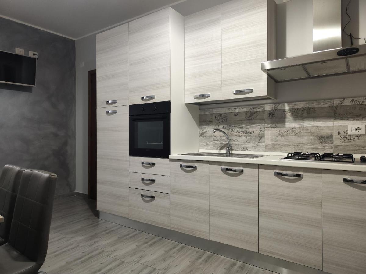 Sicily Travel Apartment'S 2 Giardini Naxos Esterno foto