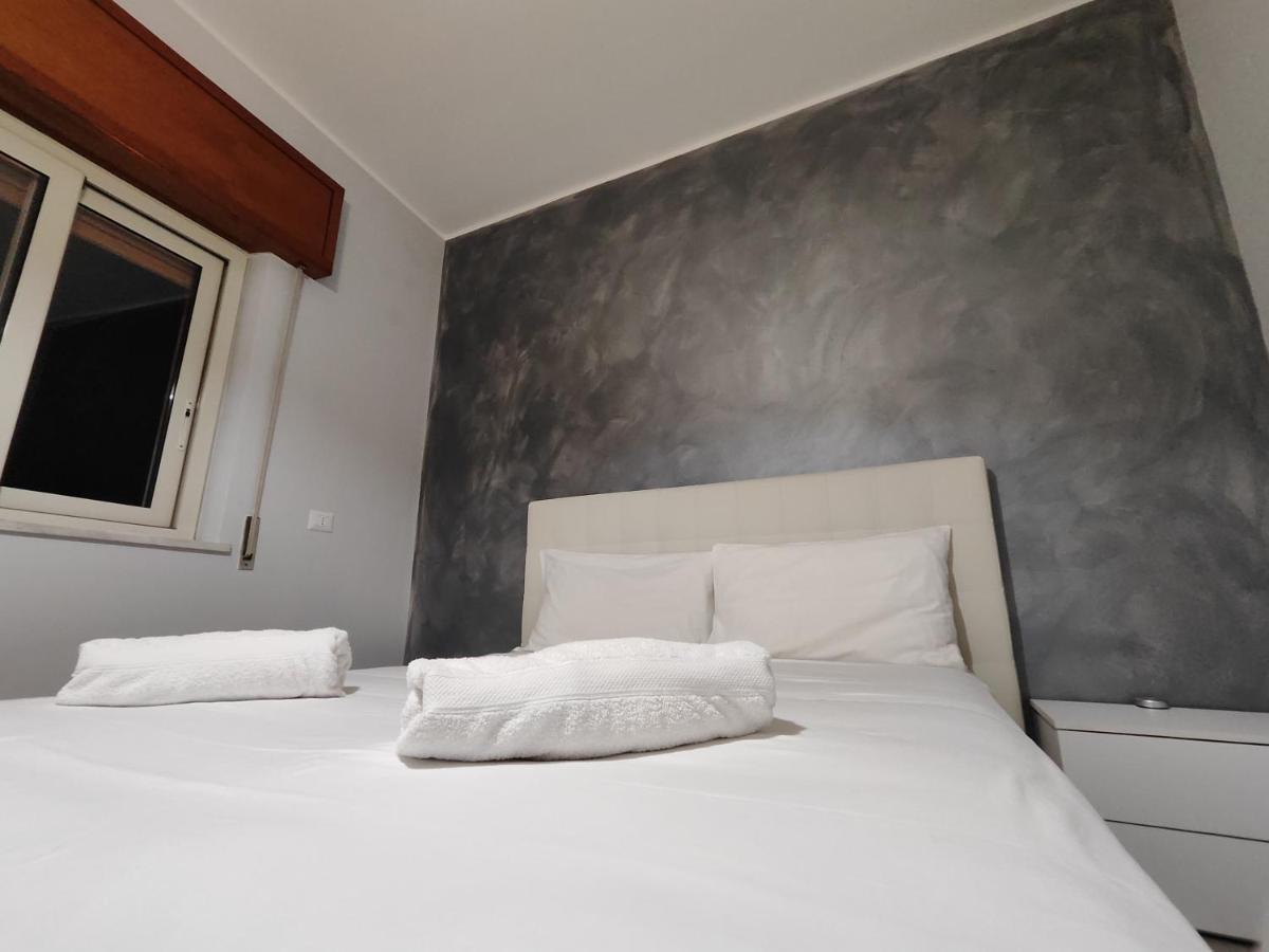 Sicily Travel Apartment'S 2 Giardini Naxos Esterno foto